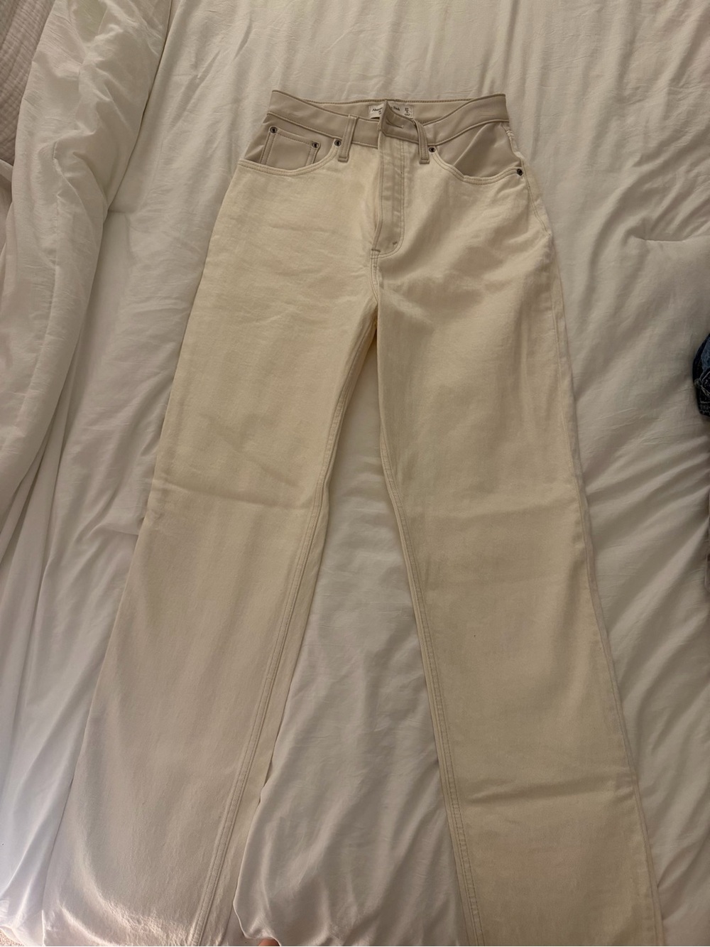 Abercrombie & Fitch 90s Straight Ultra High Rise Jeans